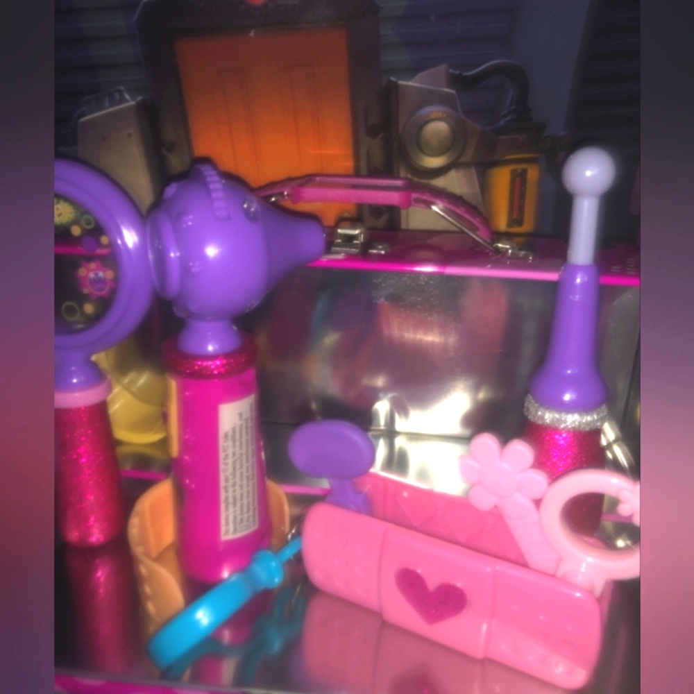 Minnie doctor  case with accessories
